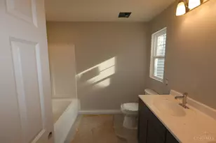 7253 Grandway Dr, West Chester, OH 45069 - Photo 7