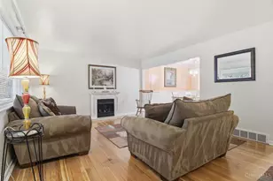 3617 Fieldcrest Dr, Cincinnati, OH 45211 - Photo 5