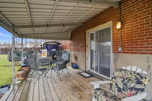 3617 Fieldcrest Dr, Cincinnati, OH 45211 - Photo 31