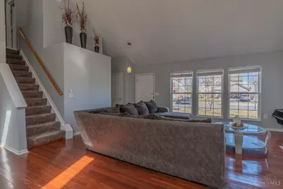 6084 Weber Oaks Drive, Loveland, OH 45140 - Photo 3