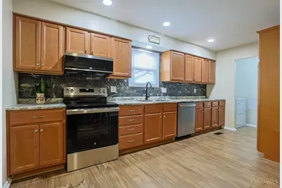 15 Old Orchard Lane, Monroe, OH 45050 - Photo 9