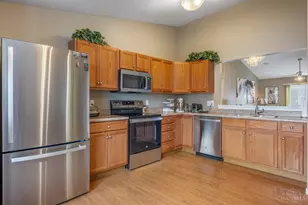 3328 Brodbeck Pl, Cincinnati, OH 45211 - Photo 9