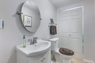 3328 Brodbeck Pl, Cincinnati, OH 45211 - Photo 27