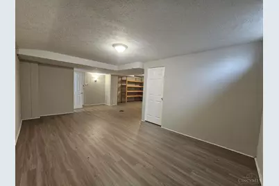 1055 Hempstead Drive, Springfield Township, OH 45231 - Photo 23