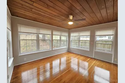 1055 Hempstead Drive, Springfield Township, OH 45231 - Photo 19