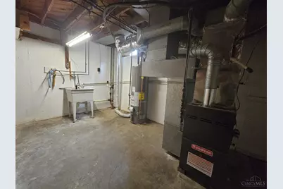 1055 Hempstead Drive, Springfield Township, OH 45231 - Photo 25