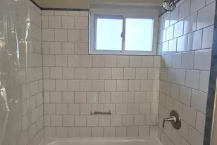 1055 Hempstead Dr, Springfield Township, OH 45231 - Photo 17