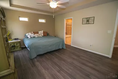 1331 Peregrine Way, Hamilton, OH 45013 - Photo 5