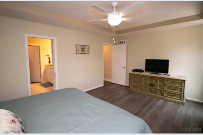 1331 Peregrine Way, Hamilton, OH 45013 - Photo 17