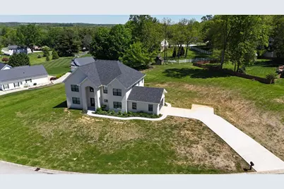 1324 Northwoods Drive, Hillsboro, OH 45133 - Photo 7
