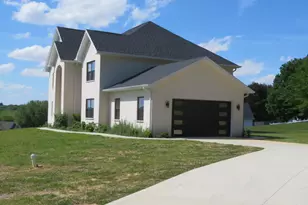 1324 Northwoods Dr, Hillsboro, OH 45133 - Photo 5
