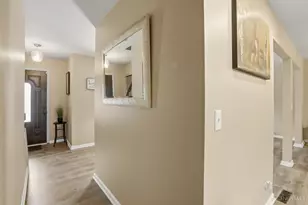 1006 Hearthstone Dr, Springfield Township, OH 45231 - Photo 17