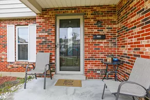 1006 Hearthstone Dr, Springfield Township, OH 45231 - Photo 3