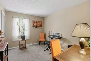 1006 Hearthstone Dr, Springfield Township, OH 45231 - Photo 25