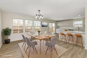 9577 Creekhill Dr, Springfield Township, OH 45231 - Photo 11