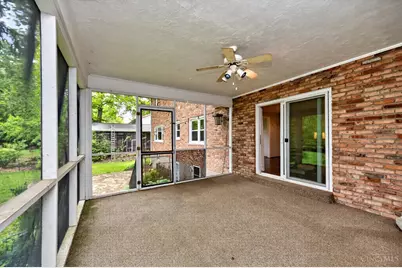 355 Circlewood Lane, Wyoming, OH 45215 - Photo 13