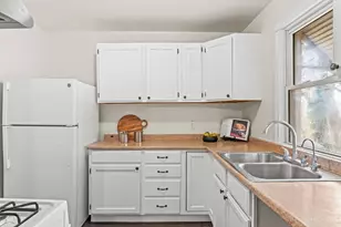 3 Baker Cir, Norwood, OH 45212 - Photo 9