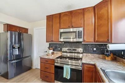 1327 Chelsea Court, Hamilton Township, OH 45152 - Photo 17