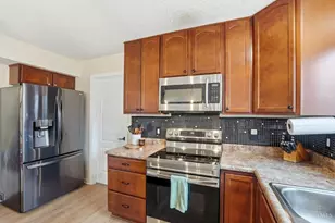 1327 Chelsea Ct, Hamilton Township, OH 45152 - Photo 17