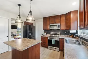 1327 Chelsea Ct, Hamilton Township, OH 45152 - Photo 15