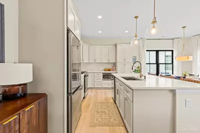 3 Rogan Drive, Glendale, OH 45246 - Photo 19