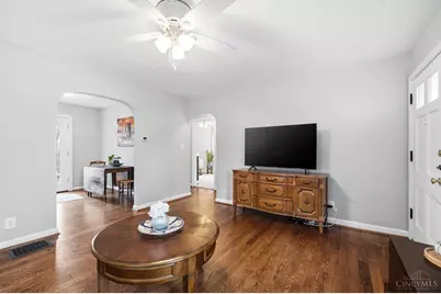 7837 Moss Court, Deer Park, OH 45236 - Photo 9