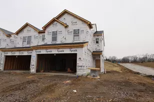 7262 Grandway Dr, West Chester, OH 45069 - Photo 1