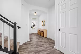 8515 Merril Ct, Colerain Township, OH 45247 - Photo 3