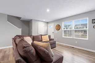 4698 Jessica Suzanne Dr, Morrow, OH 45152 - Photo 9