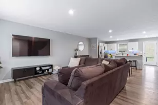 4698 Jessica Suzanne Dr, Morrow, OH 45152 - Photo 7