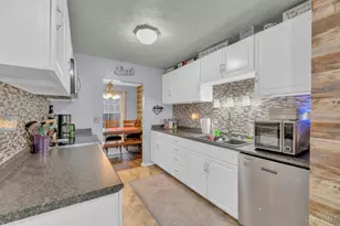 27 Wildwood Dr, Fairfield, OH 45014 - Photo 3