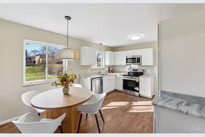 3307 Glenmont Lane, Green Township, OH 45248 - Photo 9