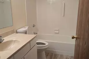 5985 Meadow Creek Dr, Milford, OH 45150 - Photo 13