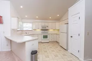 413 Golden Xing, Eaton, OH 45320 - Photo 15