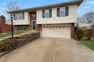 10366 Pippin Ln, Colerain Township, OH 45231 - Photo 7