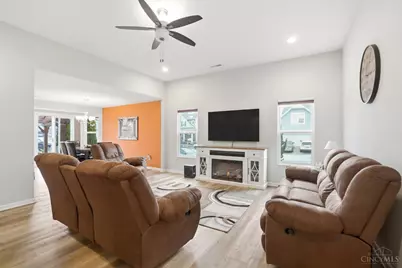 4264 Hunting Hawk Drive, Turtle Creek Township, OH 45036 - Photo 5