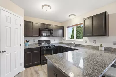 4264 Hunting Hawk Drive, Turtle Creek Township, OH 45036 - Photo 11