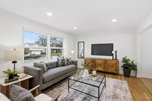 1676 Laval Dr, Anderson Township, OH 45255 - Photo 5