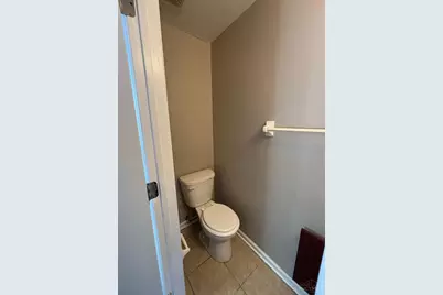 8121 Barret Road, West Chester, OH 45069 - Photo 15