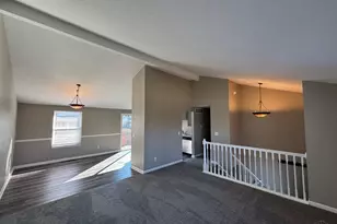 8121 Barret Rd, West Chester, OH 45069 - Photo 3