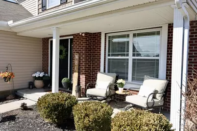 404 Sudbury Drive, Trenton, OH 45067 - Photo 3