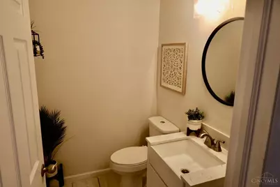 404 Sudbury Drive, Trenton, OH 45067 - Photo 13