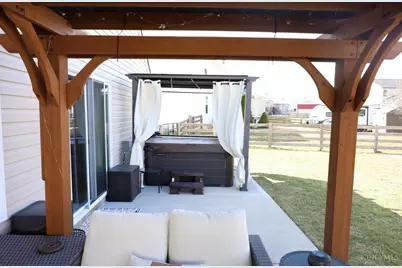 404 Sudbury Drive, Trenton, OH 45067 - Photo 27