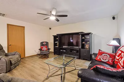 4822 Shannon Way, Middletown, OH 45042 - Photo 5