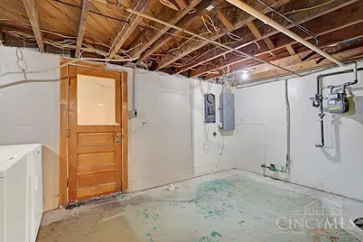 7034 East Avenue, Silverton, OH 45236 - Photo 39