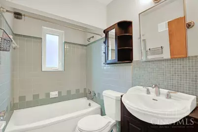 7034 East Avenue, Silverton, OH 45236 - Photo 17