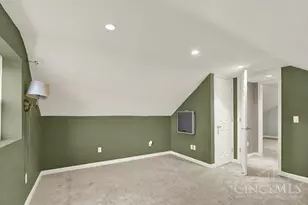 7034 East Ave, Silverton, OH 45236 - Photo 29