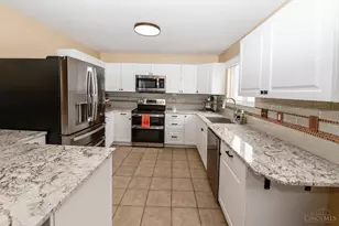 1470 Stableview Cir, Hamilton Township, OH 45039 - Photo 19