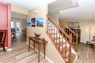 1470 Stableview Cir, Hamilton Township, OH 45039 - Photo 9