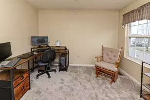 1470 Stableview Cir, Hamilton Township, OH 45039 - Photo 39